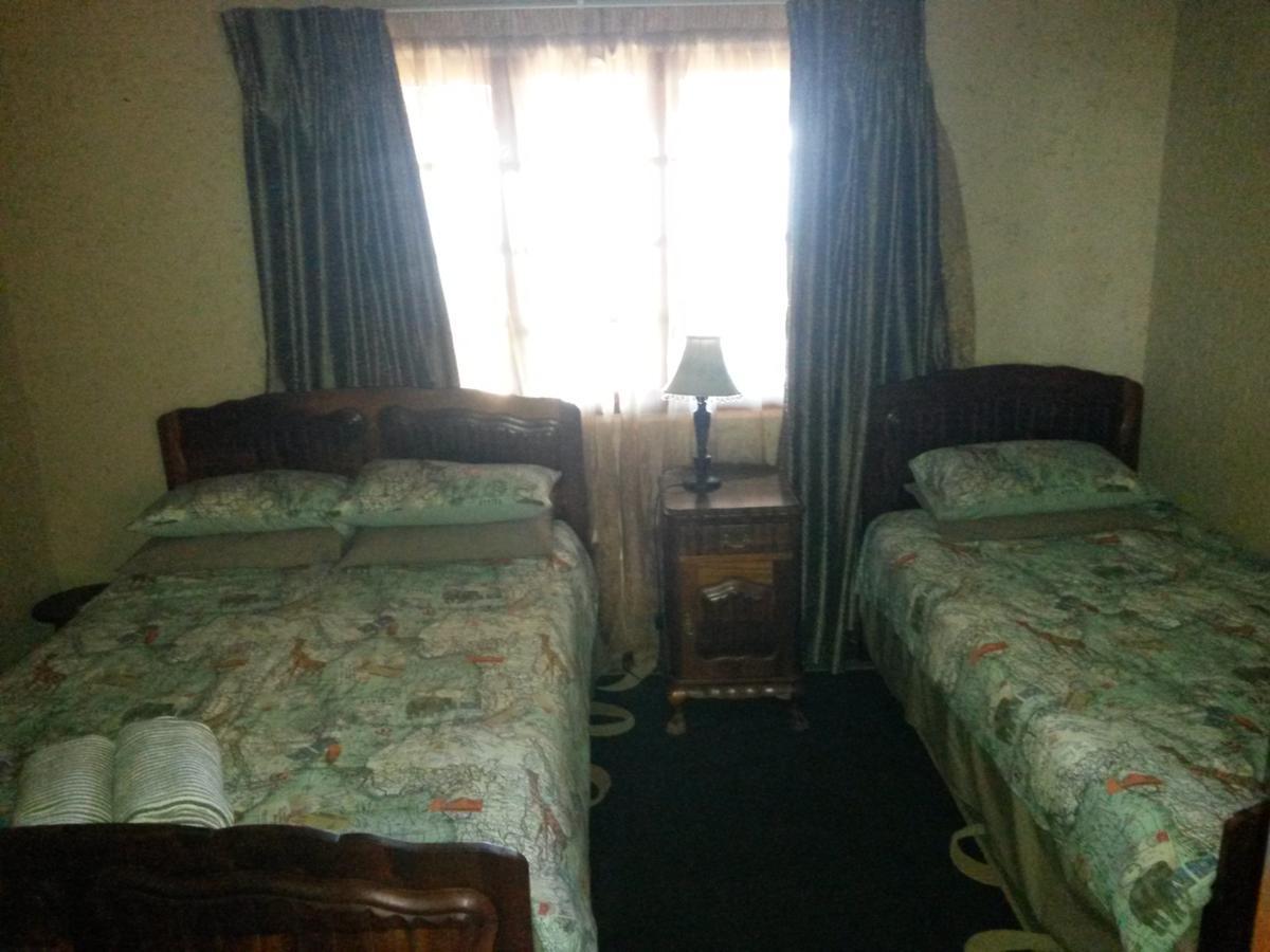 Benlize Lodge Hartbeespoort Zimmer foto